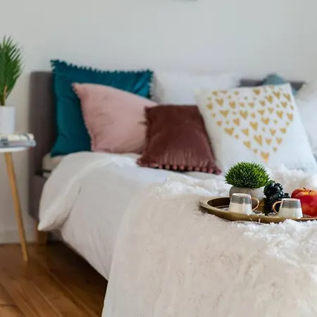 Apartment Eg: Schoene 60M² City Wohnung In Dachau Mit Garten